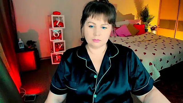 CrystaalStaar online show from 02/18/26, 07:32