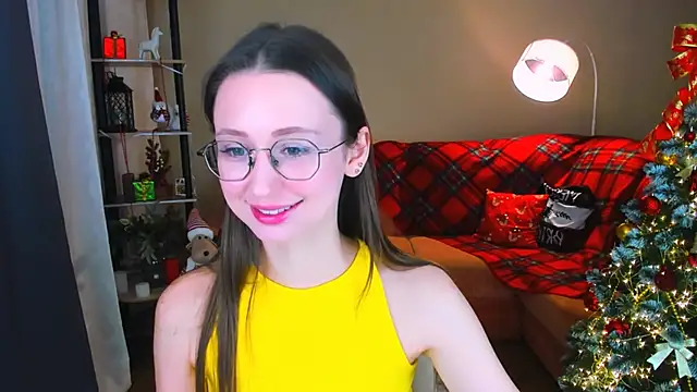 YourLovellyStory online show from 12/17/25, 04:35