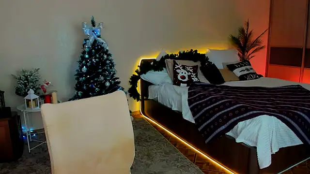 YourLovellyStory online show from 12/20/25, 11:28