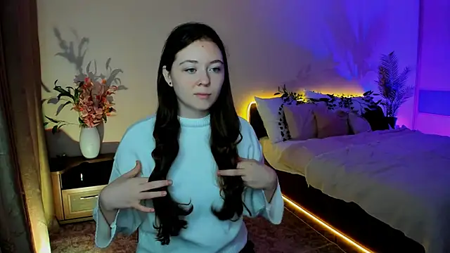 AlluringLookk online show from 09/27/25, 04:17