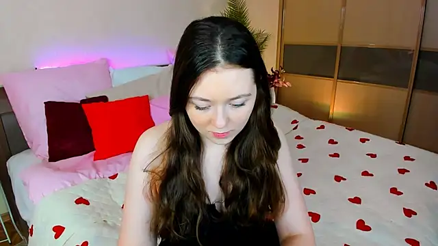 AlluringLookk online show from 02/24/26, 04:16