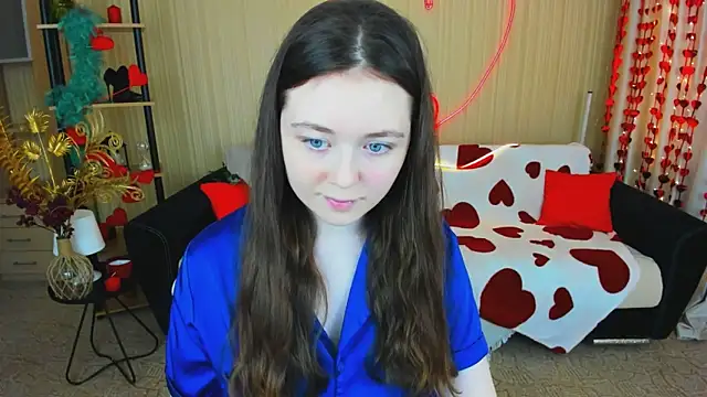 AlluringLookk online show from 02/28/26, 09:43