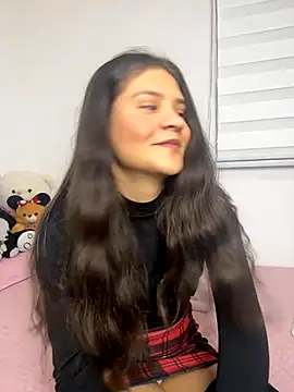 Emilyybennet  online show from 09/19/25, 02:46