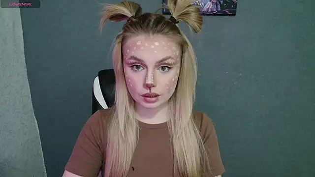 AngelicaHollywood online show from 10/31/25, 08:21