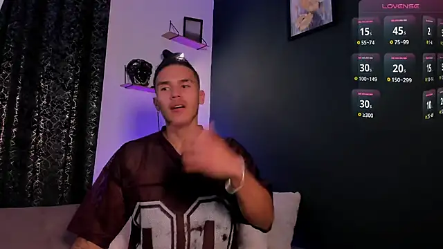 MarkSantozz online show from 03/10/26, 07:08