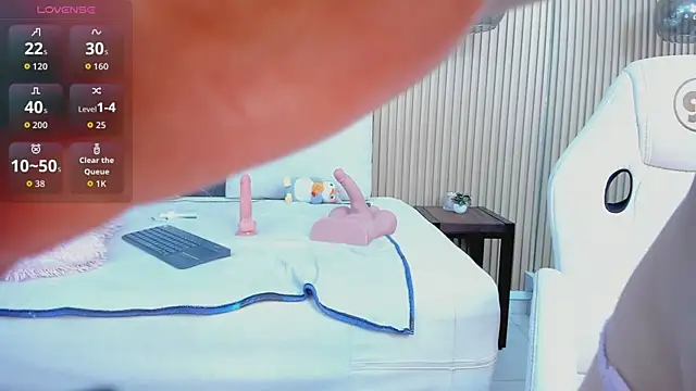 chloe murray online show from 09/19/25, 07:58