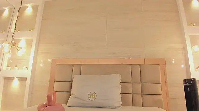 chloe murray online show from 04/24/26, 11:45