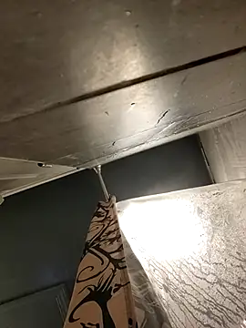 chocolate bella online show from 11/04/25, 11:26