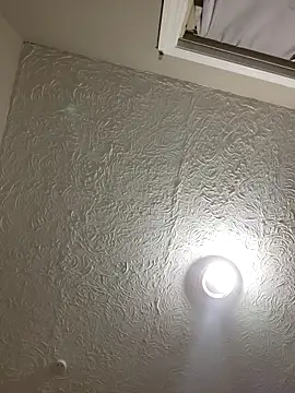 chocolate bella online show from 04/23/26, 04:35