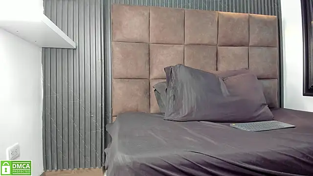 Ava Bonny online show from 11/27/25, 01:46