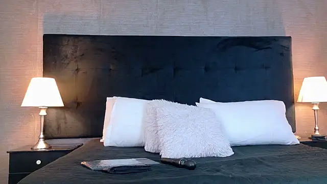 Snapshot of SophiaSummer chatting on 03/01/26, 12:07 SophiaSummer online show from 03/01/26, 12:07