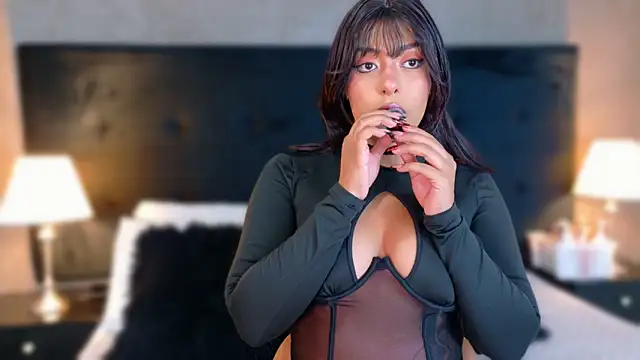 SophiaSummer online show from 03/16/26, 07:51