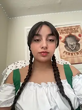 CharmingMaddie online show from 09/20/25, 03:02