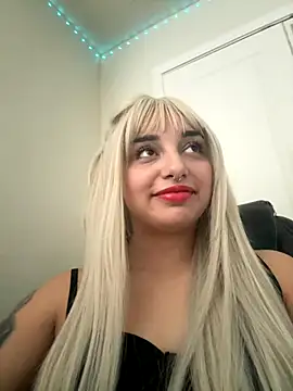 CharmingMaddie online show from 10/28/25, 03:25