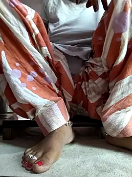 Love-pari077 online show from 10/15/25, 01:17