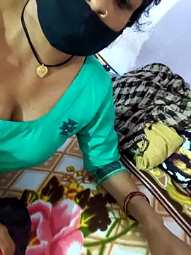 Love-pari077 online show from 12/22/25, 02:36