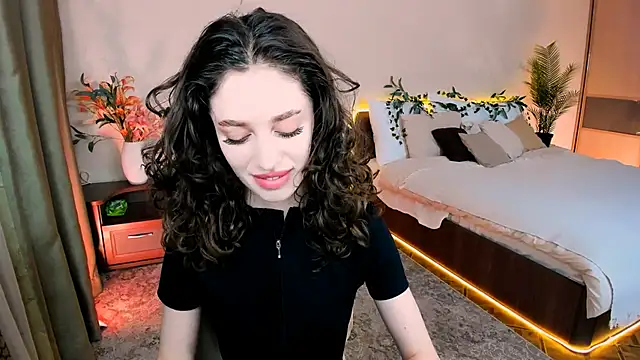 ChristinaConteeree online show from 09/13/25, 04:18