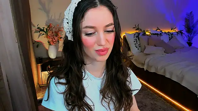 ChristinaConteeree online show from 09/20/25, 11:22