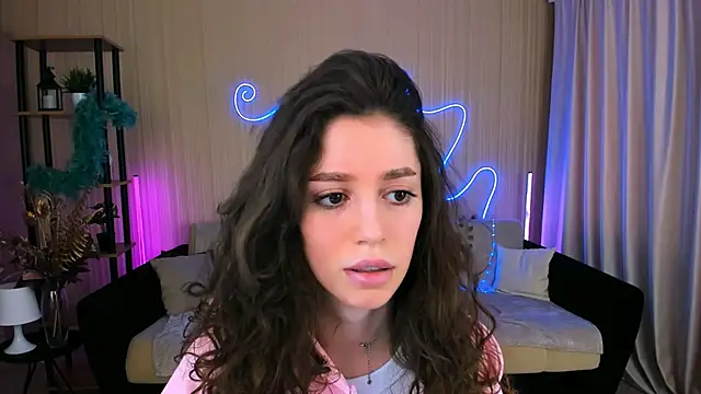 ChristinaConteeree online show from 09/25/25, 01:37