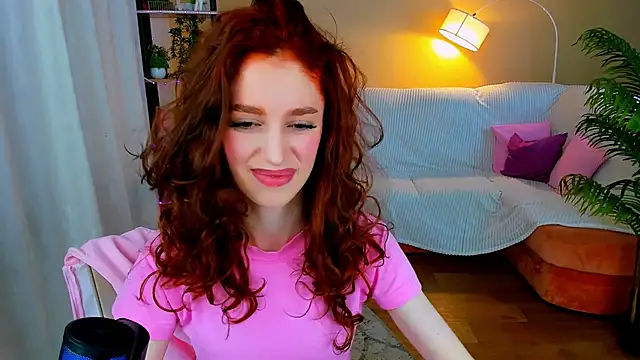 ChristinaConteeree online show from 10/11/25, 11:20