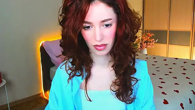 ChristinaConteeree online show from 04/06/26, 03:26