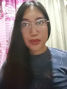 Snapshot of Romantic_Sabrina chatting on 06/23/26, 03:48 Romantic Sabrina online show from 06/23/26, 03:48