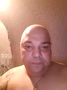 Snapshot of mauri5 chatting on 06/18/26, 10:36 mauri5 online show from 06/18/26, 10:36