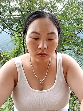 Love-Ly99 online show from 09/19/25, 09:43