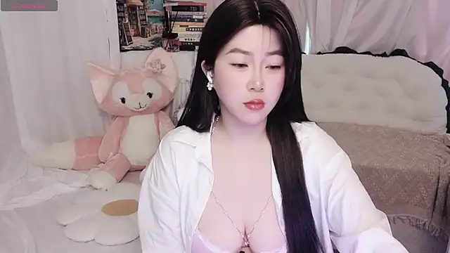 Emmaq996 online show from 04/26/26, 02:53