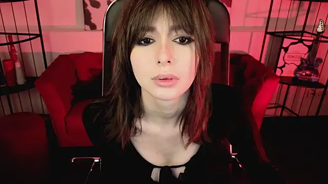 CrystallBloom online show from 04/21/26, 01:18