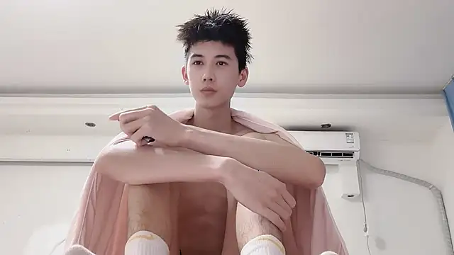 xiaojie2563 online show from 09/15/25, 12:16