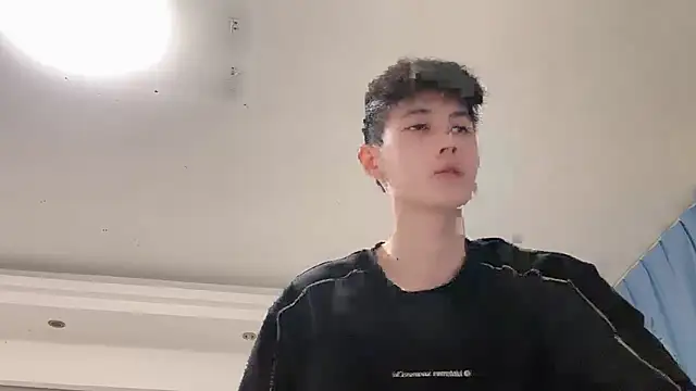 xiaojie2563 online show from 03/18/26, 03:37