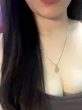 Mon monbaby online show from 11/30/25, 06:23