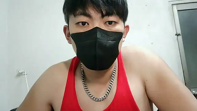 Snapshot of bigbb101011 chatting on 10/19/25, 01:56 bigbb101011 online show from 10/19/25, 01:56