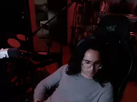 Snapshot of dorrey21 chatting on 09/26/25, 03:38 dorrey21 online show from 09/26/25, 03:38