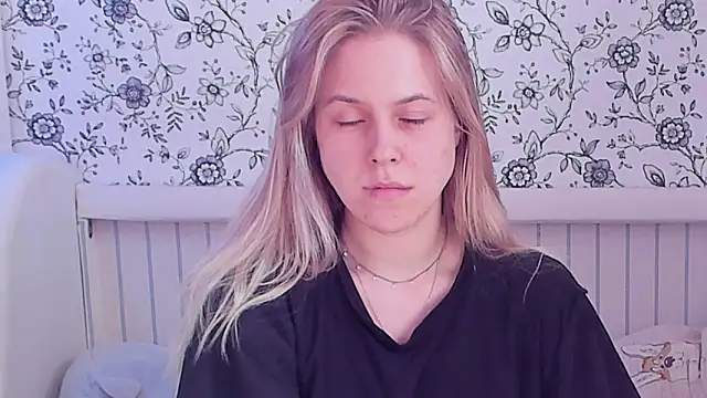 AngelAnty online show from 05/11/26, 01:06