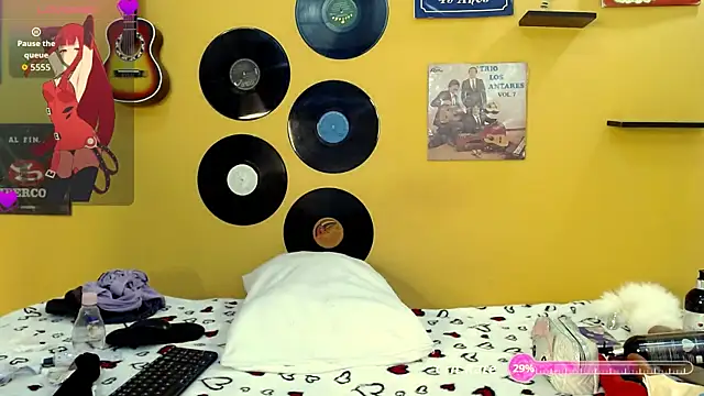 meisevil77 online show from 02/17/26, 02:30