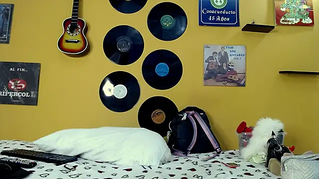 meisevil77 online show from 02/23/26, 02:53