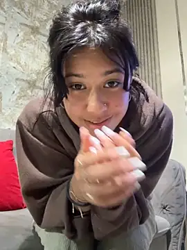 lynn9000 online show from 10/05/25, 05:50