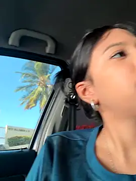 lynn9000 online show from 10/29/25, 07:59