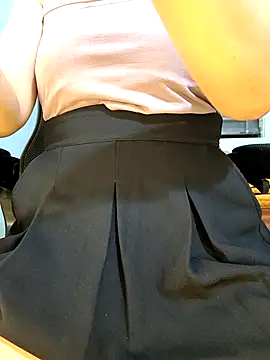 Bee sweet online show from 06/14/26, 05:26
