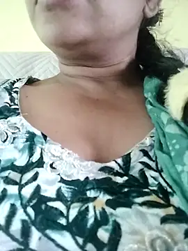 Snapshot of Monika_Telugu_Girl chatting on 09/20/25, 08:04 Monika Telugu Girl online show from 09/20/25, 08:04