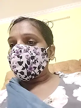 Snapshot of Monika_Telugu_Girl chatting on 10/14/25, 05:36 Monika Telugu Girl online show from 10/14/25, 05:36