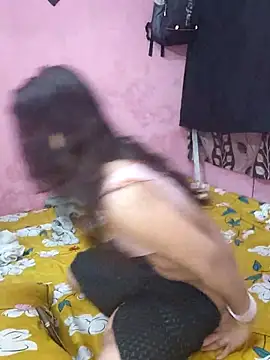 hiddennisha online show from 03/21/26, 04:17