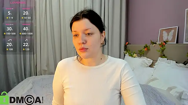 Michele Greenn online show from 09/28/25, 12:16