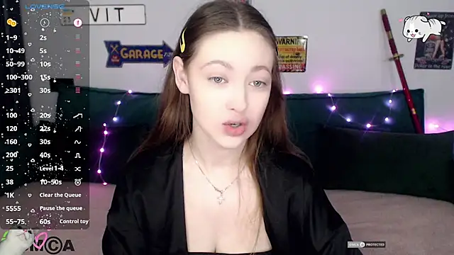 AmourLily online show from 01/08/26, 07:43