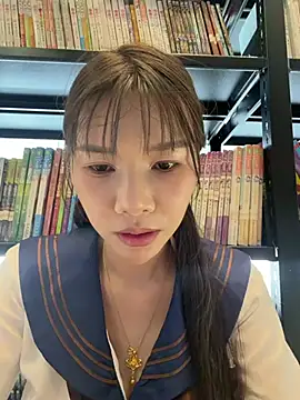 Snapshot of Adora188 chatting on 07/11/26, 06:38 Adora188 online show from 07/11/26, 06:38