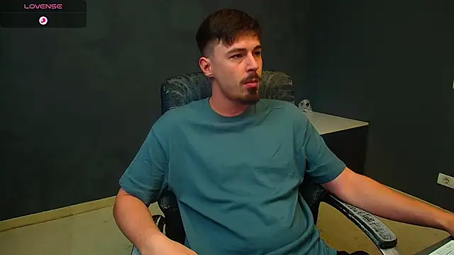 EnzoRace online show from 11/15/25, 05:49