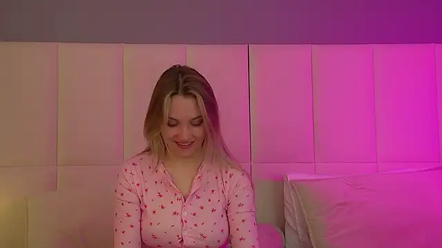 StacyEvances online show from 01/13/26, 06:13