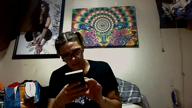 SparklesB1tch online show from 10/13/25, 12:54